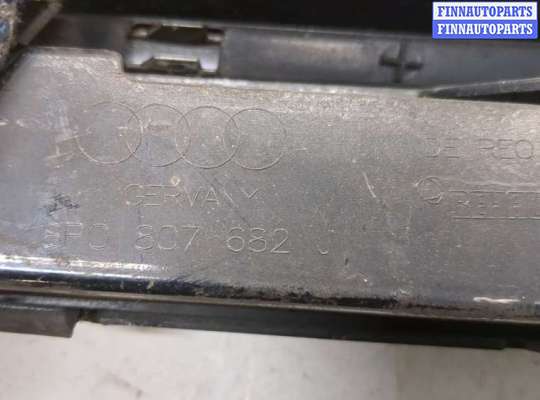 купить Заглушка (решётка) бампера на Audi A3 (8P) 2003-2013