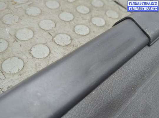 купить Шторка багажника на Volkswagen Touran 2006-2010