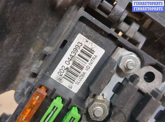 купить Блок предохранителей на Volkswagen Sharan 2000-2010