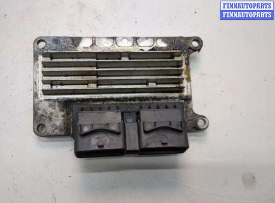 Блок управления двигателем RN1568334 на Renault Kangoo 1998-2008