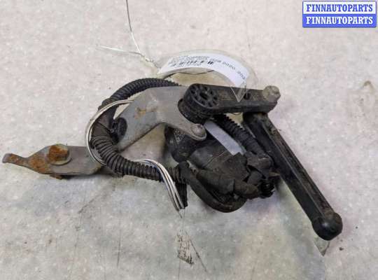 Датчик дорожного просвета на BMW 4 (G22/G23/G26)
