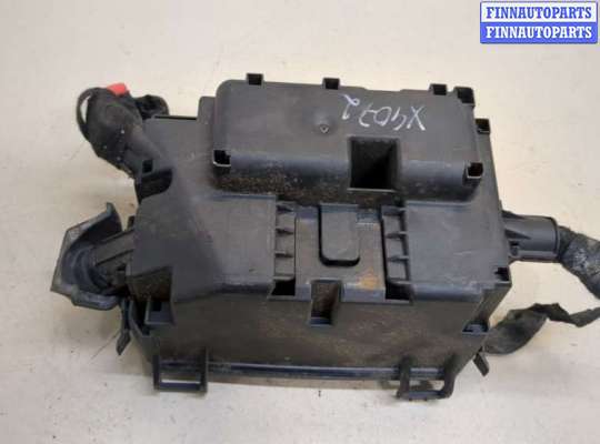 купить Блок предохранителей на Opel Meriva 2010-2018