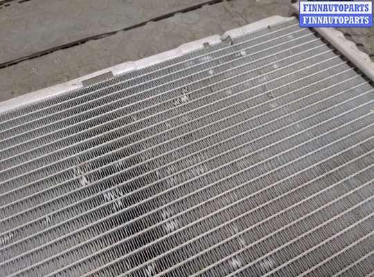 купить Радиатор охлаждения двигателя на Volkswagen Touareg 2002-2007