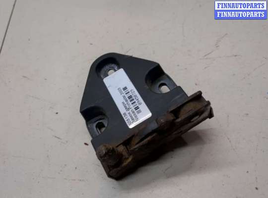 купить Замок двери на Nissan Primastar