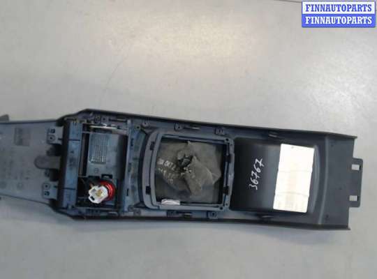 купить Консоль салона (кулисная часть) на Volkswagen Polo 2001-2005