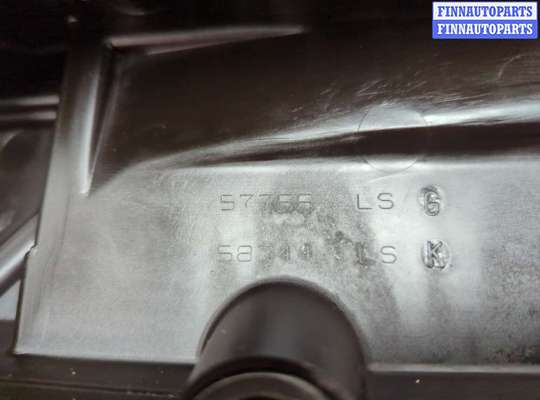 купить Крышка клапанная ДВС на BMW 3 E90, E91, E92, E93 2005-2012