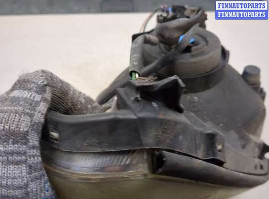 купить Фара (передняя) на Toyota RAV 4 2000-2005