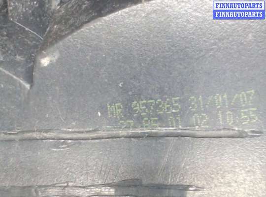 купить Фонарь (задний) на Mitsubishi Colt 2004-2008