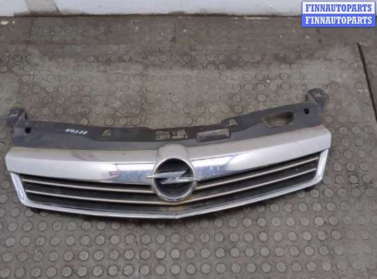 купить Решетка радиатора на Opel Astra H 2004-2010