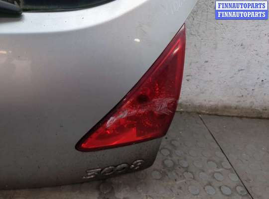 купить Фонарь крышки багажника на Peugeot 3008 2009-2016