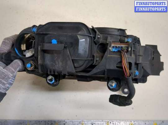 купить Фара (передняя) на Volkswagen Touareg 2002-2007