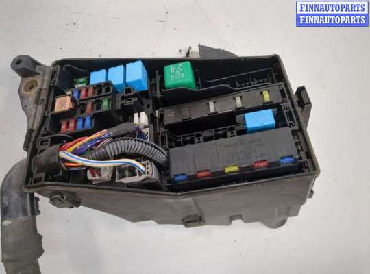 купить Блок предохранителей на Lexus GS 2005-2012