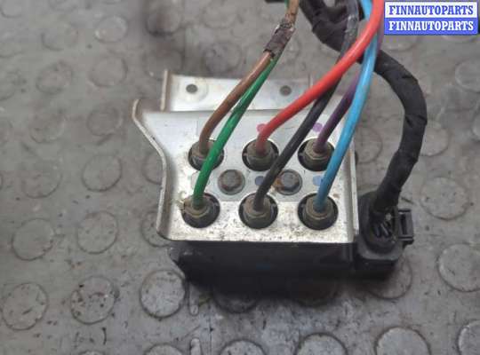 Клапан воздушный на Audi A8 (D3, 4E)