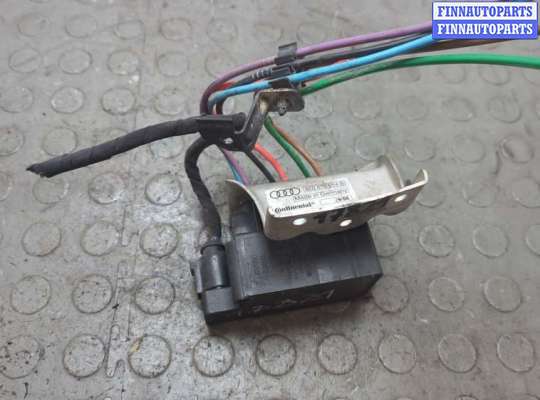 Блок клапанов AU1655495 на Audi A8 (D3) 2002-2010