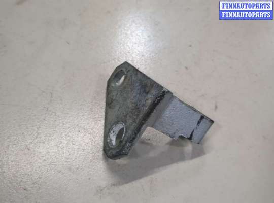 купить Петля двери на Volkswagen Passat 7 2010-2015 Европа