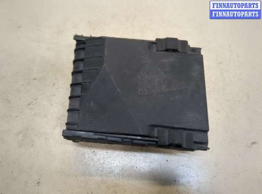 Блок предохранителей VG2318873 на Volkswagen Passat 7 2010-2015 Европа