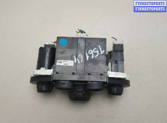 купить Переключатель отопителя (печки) на Hyundai Santa Fe 2000-2006