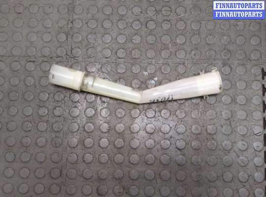 Горловина заливная бачка омывателя TT859012 на Toyota Sequoia 2000-2008