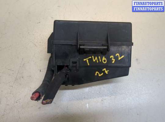 Блок предохранителей VG2408694 на Volkswagen Fox 2005-2011