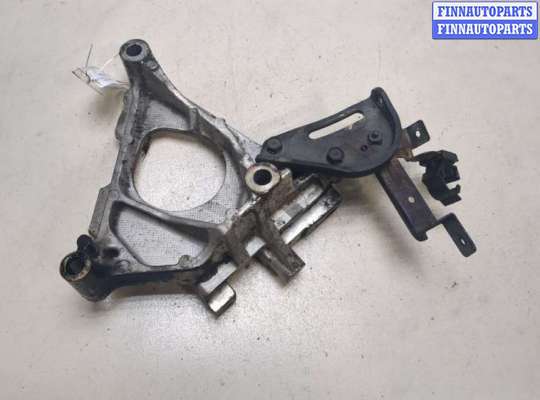 купить Кронштейн двигателя на Nissan X-Trail (T30) 2001-2006