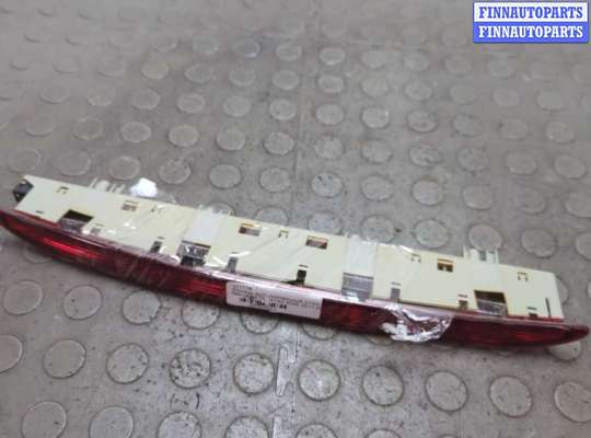 купить Фонарь дополнительный (стоп-сигнал) на Mercedes ML W164 2005-2011