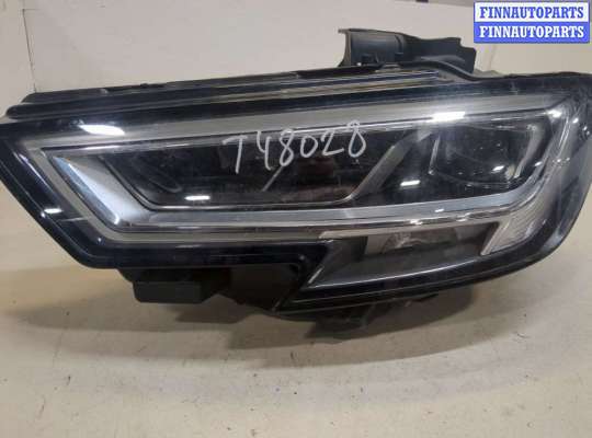 Фара передняя на Audi A3 (8V)