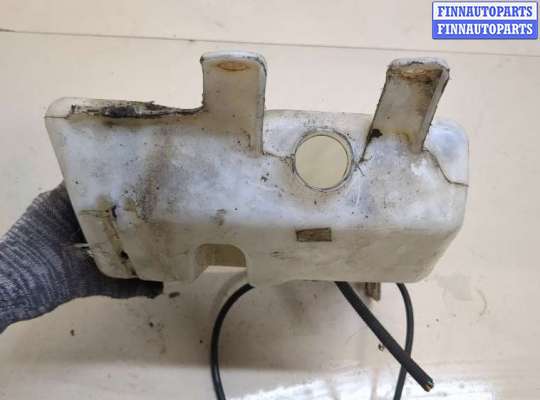 купить Бачок омывателя на Nissan Note E11 2006-2013
