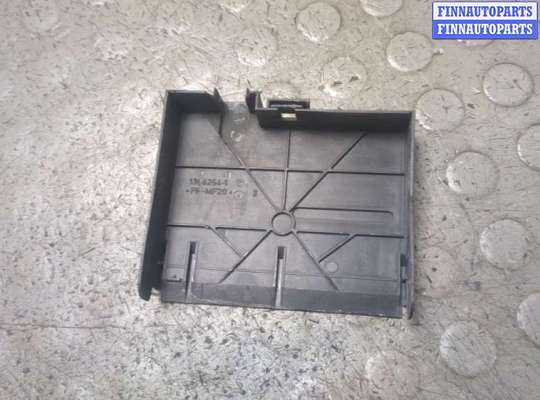 купить Крышка блока предохранителей на Ford Fusion 2002-2012