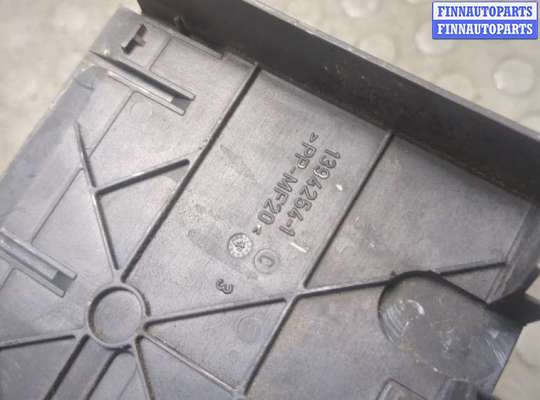 купить Крышка блока предохранителей на Ford Fusion 2002-2012