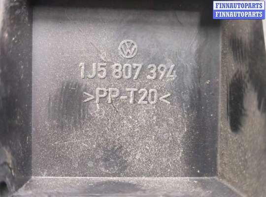 купить Кронштейн бампера на Volkswagen Bora