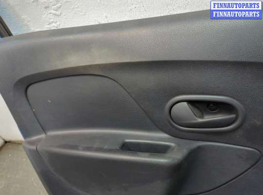 Стекло боковое двери