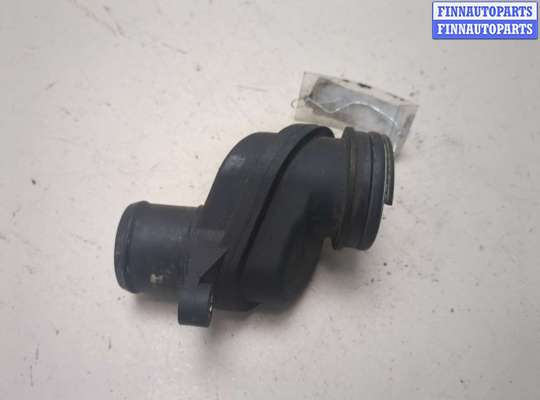 купить Фланец системы охлаждения на Land Rover Discovery 3 2004-2009