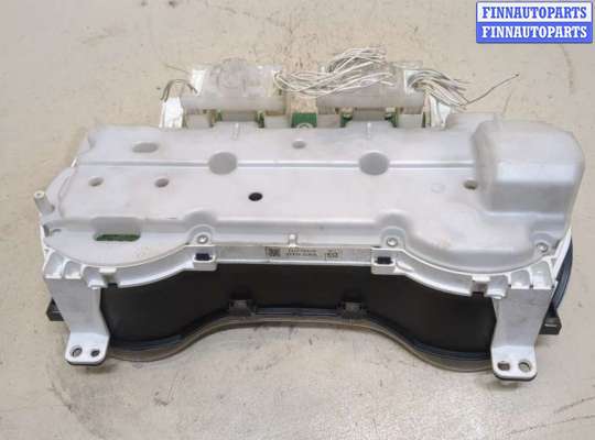 купить Щиток приборов (приборная панель) на Toyota RAV 4 2000-2005