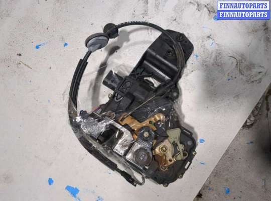 Замок боковой двери на Volkswagen Passat B5+ (3B, GP)