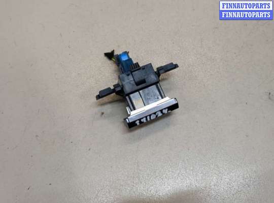 купить Кнопка стояночного тормоза (ручника) на Citroen C4 Grand Picasso 2013-2018