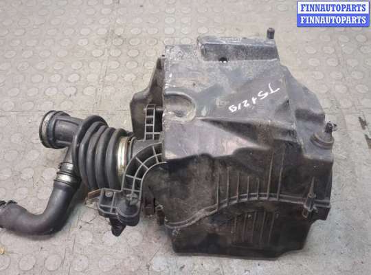 Корпус воздушного фильтра на Ford Focus II