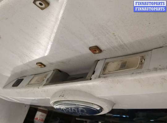 купить Крышка (дверь) багажника на Ford Escape 2007-2012