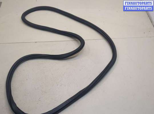 купить Уплотнитель на Volkswagen Polo 2009-2014