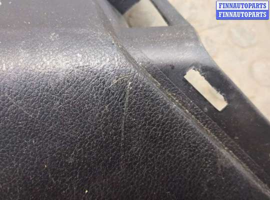 купить Обшивка стойки на Jeep Grand Cherokee 2010-2013