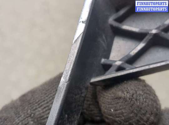 купить Заглушка (решётка) бампера на Mercedes CLS C218 2010-2018