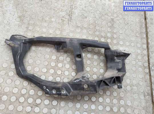Кронштейн фары MT563645 на Mitsubishi Colt 2002-2012