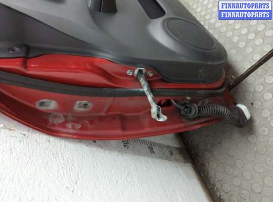 купить Стекло боковой двери на Suzuki Swift 2003-2011