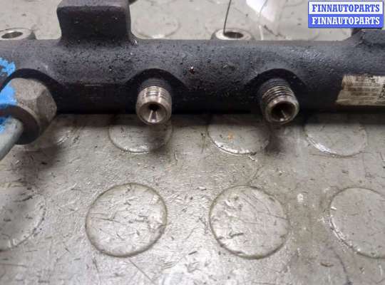 купить Рампа (рейка) топливная на Renault Scenic 2003-2009