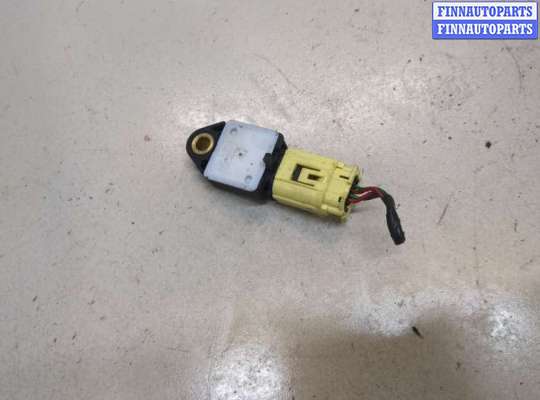 купить Датчик удара на Toyota Camry V40 2006-2011