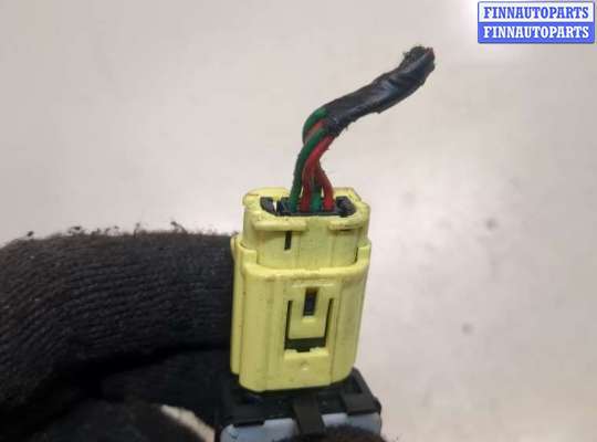 купить Датчик удара на Toyota Camry V40 2006-2011