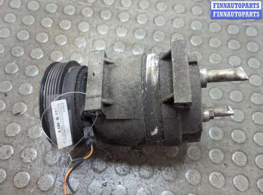 Компрессор кондиционера RN1567935 на Renault Scenic 1996-2002