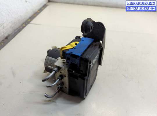 Блок АБС, насос (ABS, ESP, ASR) RN1554982 на Renault Megane 3 2009-2016