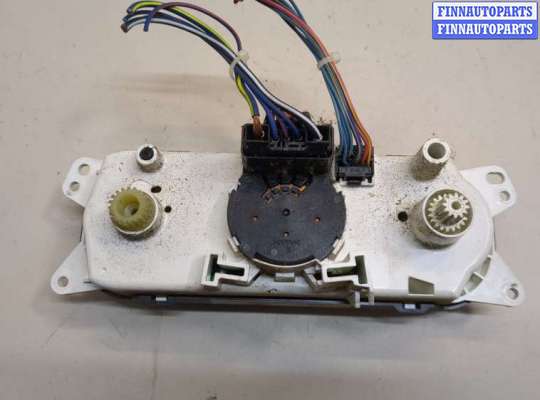 купить Переключатель отопителя (печки) на Jeep Wrangler 2007-2018