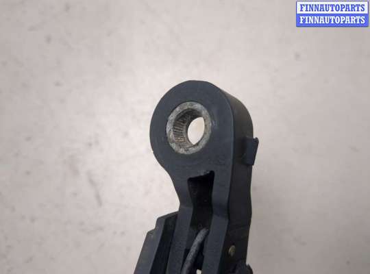 купить Щеткодержатель на Skoda Octavia (A5) 2004-2013