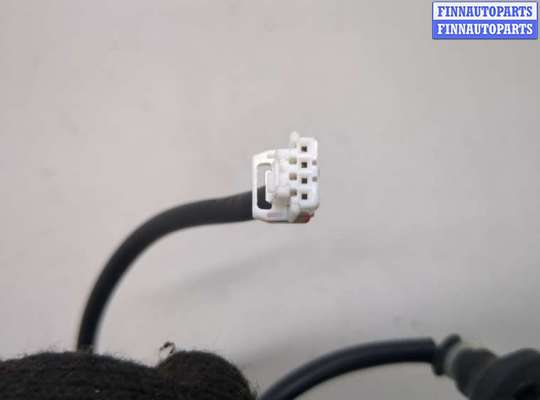 купить Кнопка открывания багажника с крышки на Nissan X-Trail (T32) 2013-2023